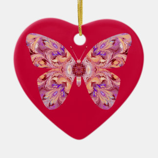 Ornement en forme de coeur de papillon