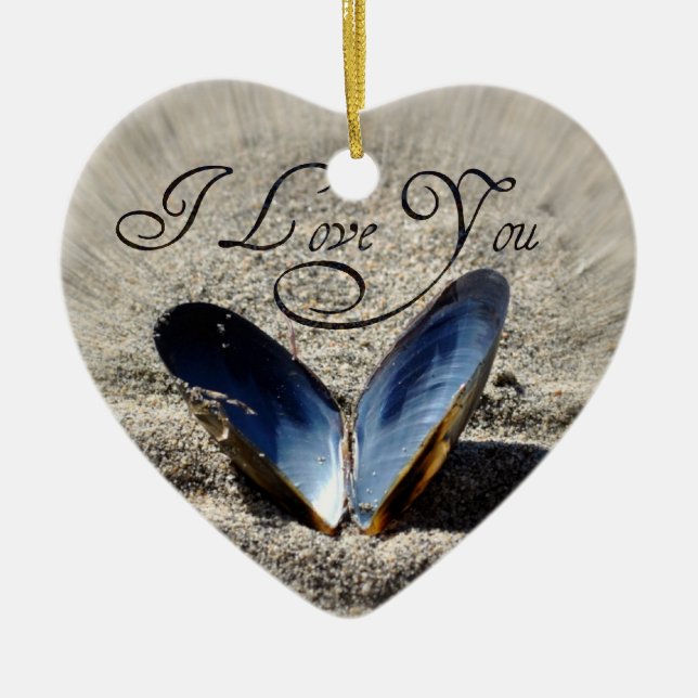 Ornement en forme de cœur romantique en coquillage (Devant)