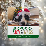 Ornement En Métal Amant chien drôle Noël photo mignon Personnalisé<br><div class="desc">Célébrez votre ami de la fureur cette saison de vacances avec notre Amant de Chien Funny Noël Photo Mignonne Ornement en Métal Personnalisé! Conçu avec une touche ludique, cet ornement est parfait pour les propriétaires d'animaux qui aiment ajouter humour à leur décor de vacances. Téléchargez simplement votre photo de chien...</div>