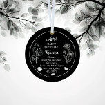 Ornement En Métal Avril Daisy et SweetPea Anniversaire Gardien<br><div class="desc">Avril a en fait deux fleurs pour célébrer les anniversaires pour ce mois : marguerites et pois doux. Ce design présente à la fois La pierre de taille d'avril est le diamant, mais la topaz blanche et le quartz clair sont également inclus. Ce design présente tous les détails en blanc...</div>