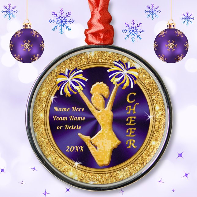 Ornement En Métal Cadeaux de Noël personnalisés en violet et or (Cheerleader Christmas Tree Ornaments. Awesome, Personalized Senior Cheer Gifts. Cheerleader gifts.)