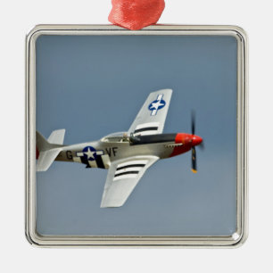 Ornement En Métal Chasseur P-51D Mustang avec marquages du jour J vo
