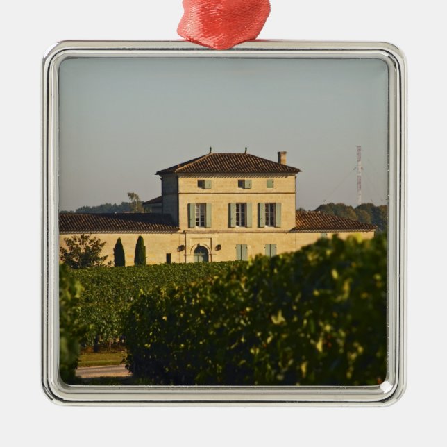 Ornement En Métal Château Lafleur Petrus et vignoble, dans Pomerol, (Devant)