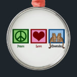 Ornement En Métal Cheetahs Peace Love<br><div class="desc">Un signe de paix,  un coeur,  et un guépard mignon.</div>