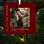 Ornement En Métal Dans Loving Memory | 5 Photo Collage |<br><div class="desc">Créez un souvenir pour honorer votre être aimé avec notre ornement de Noël personnalisé. Le design comprend une grande image sur le devant, inscrite avec leur nom et les dates importantes, ainsi qu'un collage de 4 photos supplémentaires sur le dos. Un beau sentiment, "In Loving Memory" (En mémoire d'amour) est...</div>