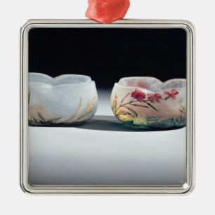 Ornement En Métal Deux cuvettes par Daum, Nancy, France