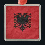 Ornement En Métal Drapeau albanais<br><div class="desc">Les cadeaux d'ornements les plus drôles,  de T-shirts,  de sweat - shirts à capuche,  d'autocollants,  de boutons et de nouveauté de http://www.Shirtuosity.com.</div>