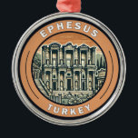 Ornement En Métal Ephesus Turquie Illustration Voyage Insigne d'art<br><div class="desc">Ephèse dans un style d'art vectoriel. Ephesus est une ville ancienne de la région de la mer Égée centrale en Turquie,  près de Selçuk moderne. Ses vestiges fouillés reflètent des siècles d'histoire,  de la Grèce classique à l'Empire romain.</div>