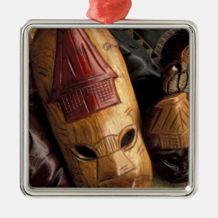 Ornement En Métal Fidji, Masques Viti Levu à un marché de ville.