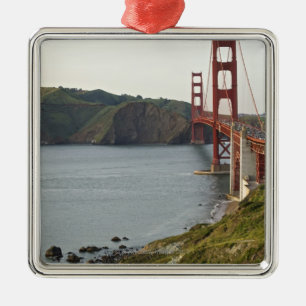 Ornement En Métal Golden gate bridge avec la vue vers le comté de