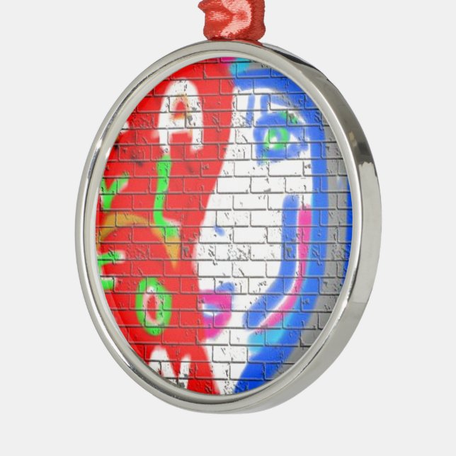 Ornement En Métal Grand Visage Prêtre Jamais seul Graffiti Art (Gauche)