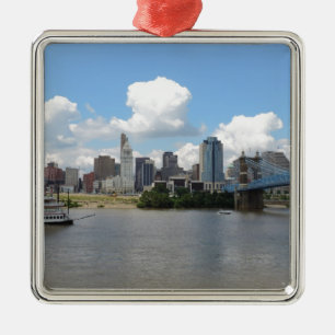 Ornement En Métal Horizon de Cincinnati, Ohio avec la rivière Ohio