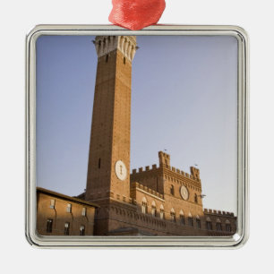 Ornement En Métal Italie, Toscane, Sienne. Torre del Mangia sur