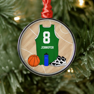 Ornement En Métal Jersey de basket-ball sur terrain vert