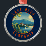 Ornement En Métal Lake Bled Slovénie Travel Art Vintage<br><div class="desc">Design vectoriel de Lake Bled. Le lac Bled est un lac situé dans les Alpes Juliennes de la région du Haut Carniolan,  au nord-ouest de la Slovénie,  où il jouxte la ville de Bled.</div>