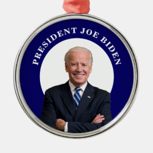 Ornement En Métal Le portrait du président Joe Biden en bleu