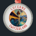 Ornement En Métal Lucerne Suisse Retro Cercle détendu<br><div class="desc">Lucerne conception de déplacement vectoriel rétro. Lucerne,  ville compacte de Suisse connue pour son architecture médiévale préservée,  se trouve au milieu de montagnes enneigées sur le lac de Lucerne.</div>