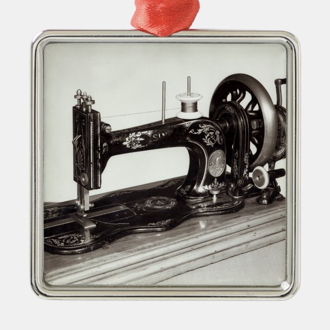 Ornement En Métal Machine à coudre de "nouvelle famille" de (Devant)