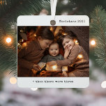 Ornement En Métal Noël Minimaliste Alors Il Y Avait Trois Familles<br><div class="desc">Célébrez votre première saison de vacances comme une famille de trois avec le Noël minimaliste Alors Il y avait trois Ornement en métal de famille. Cet ornement magnifiquement conçu est conçu pour commémorer les moments spéciaux de votre famille, avec l'espace pour deux photos chères qui mettent en valeur la joie...</div>
