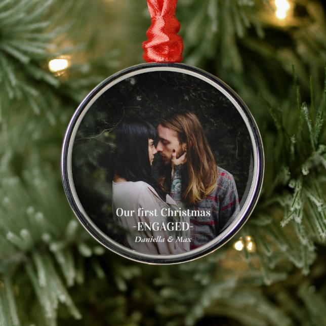 Ornement En Métal Notre première photo de couple de Noël engagée (Arbre)