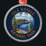 Ornement En Métal Parc national de l'Isle Royale Cercle dérangé Rétr<br><div class="desc">Design d'art vectoriel Isle Royale. Le parc se compose de l'île Royale et de centaines d'îles adjacentes,  ainsi que des eaux environnantes du lac Supérieur,  dans l'État du Michigan.</div>