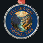Ornement En Métal Parc national Yellowstone Rivière Cercle en détres<br><div class="desc">Design vectoriel de Yellowstone. Le parc comprend des canyons spectaculaires,  des rivières alpines,  des forêts luxuriantes,  des sources chaudes et des geysers qui brassent,  dont son plus célèbre,  Old Faithful.</div>