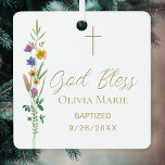 Ornement En Métal Photographie personnalisée Baptême Fleur sauvage C<br><div class="desc">Cet ornement de photo de baptême floral présente des fleurs sauvages et une croix avec une typographie à l'écriture dorée élégante.
Facilement personnalisable avec vos détails et photo.
Aquarelle originale © Michele Davies.</div>