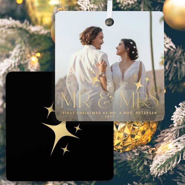Ornement En Métal Premier Noël Comme M. & Mme nom photo moderne (Créateur téléchargé)