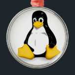 Ornement En Métal Produits de Linux Tux<br><div class="desc">Dessin original de produits de Linux Tux par : Larry Ewing Toutes les copies sont présentées et montrées à la plus grandes taille/résolution disponibles. Le système vous empêchera de choisir une taille plus grande que l'image est capable. Étendez-vous par les tailles disponibles de plus grand à plus petit et choisissez...</div>