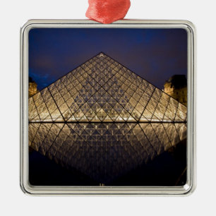 Ornement En Métal Pyramide du Louvre par l'architecte I.M. Pei à