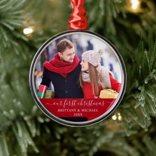 Ornement En Métal Script élégant Notre premier Noël Couple Rouge (Arbre)