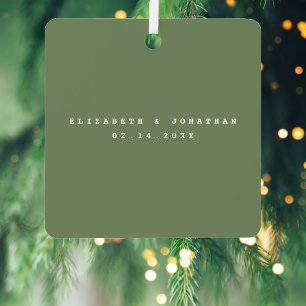 Ornement En Métal Simple Elegant Sage Green Couple Mariage Photo