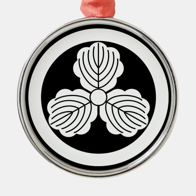 Ornement En Métal Trois feuilles de chêne(1) en cercle (Devant)