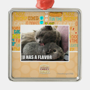 ORNEMENT EN MÉTAL U A UNE SAVEUR