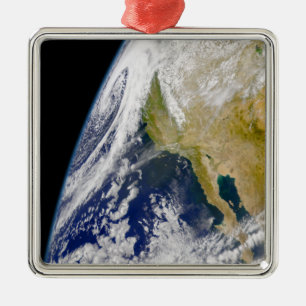 Ornement En Métal Un système de basse pression massif