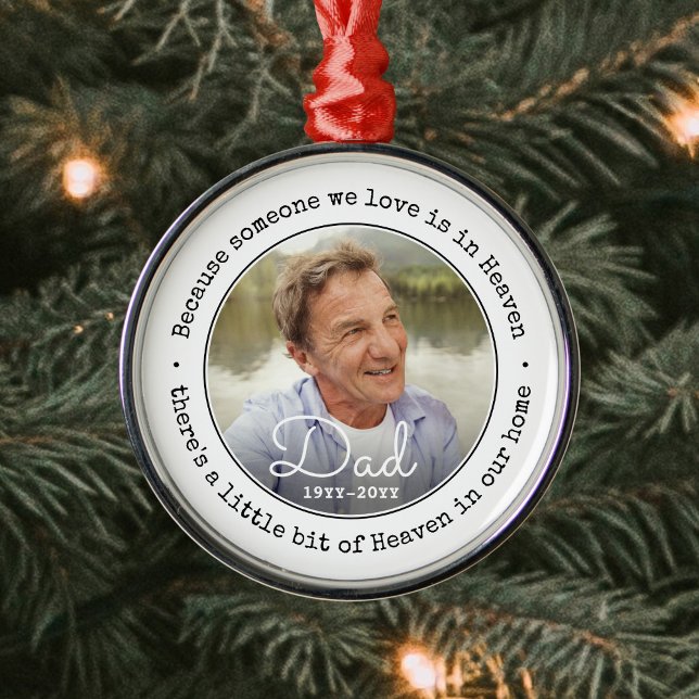 Ornement En Métal Une simple photo commémorative de quelqu'un au cie (Créateur téléchargé)