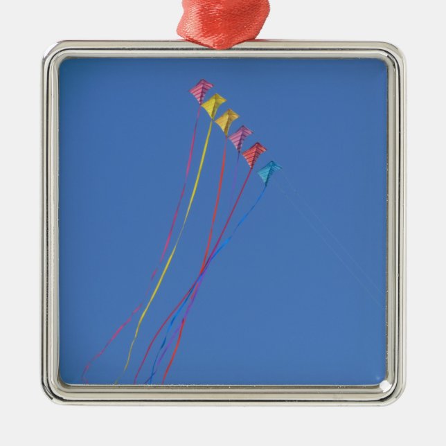 Ornement En Métal Vol de cerf-volant de cascade dans le ciel (Devant)