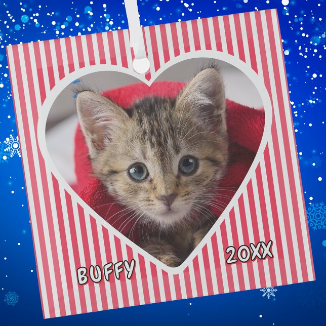 Ornement En Verre Custom Cat on Red and White Striped Heart on (Créateur téléchargé)