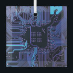 Ornement En Verre Geek Sortie carte de circuit électronique Nerd PCB<br><div class="desc">PCB Circuit Board cadeaux pour les geeks ou cadeaux pour les nerds. En voici un pour l'Ordinateur Nerd ou Geek en chacun de nous. Geek Sortez votre Nerd avec cette carte circuit électronique PCB. Il s'agit d'une image de fond d'une carte de circuit imprimé ou d'une carte de circuit électronique....</div>