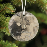 Ornement En Verre Mariage Photo Flocon de neige Frame Bride & Groom<br><div class="desc">Ajoutez votre photo de mariage à cette décoration pendante comme un joli souvenir de votre mariage. Vous pouvez ajouter votre date de mariage et si vous voulez enlever le cadre de flocon de neige,  vous pouvez facilement le faire.</div>