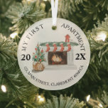 Ornement En Verre Mon premier appartement cheminée<br><div class="desc">Mon premier Noël dans le nouvel appartement garde l'ornement et la décoration.</div>