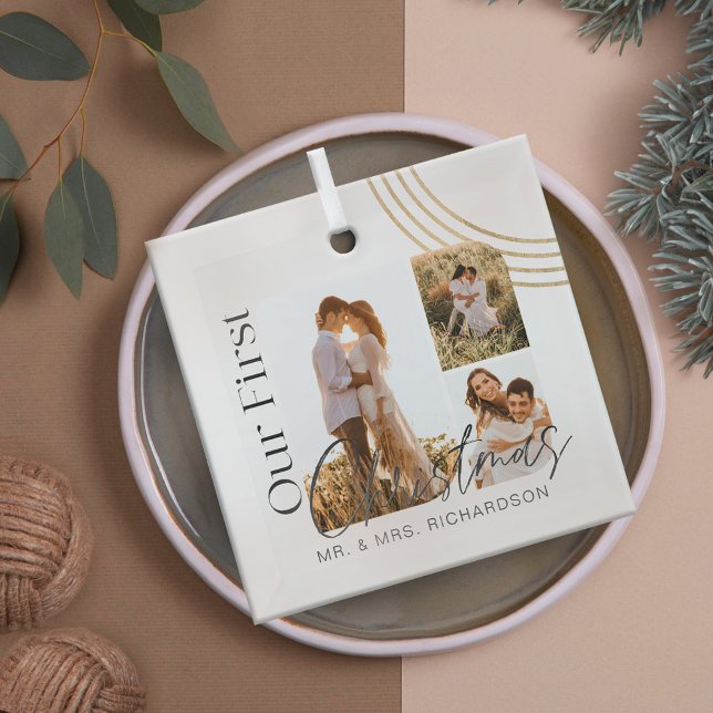 Ornement En Verre Notre première photo moderne de Noël (Our First Christmas Modern Geometric Three Photo Glass Ornament)