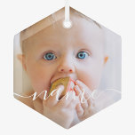 Ornement En Verre Première photo minimaliste de Noël du bébé<br><div class="desc">Créez votre propre photo personnalisée et script texte blanc minimaliste cadeau unique de Noël avec ce modèle élégant,  moderne et simple en verre polygone de vacances. Ajoutez simplement vos photos et texte. Faites votre propre vêtement de verre photo minimaliste de Noël de votre bébé</div>