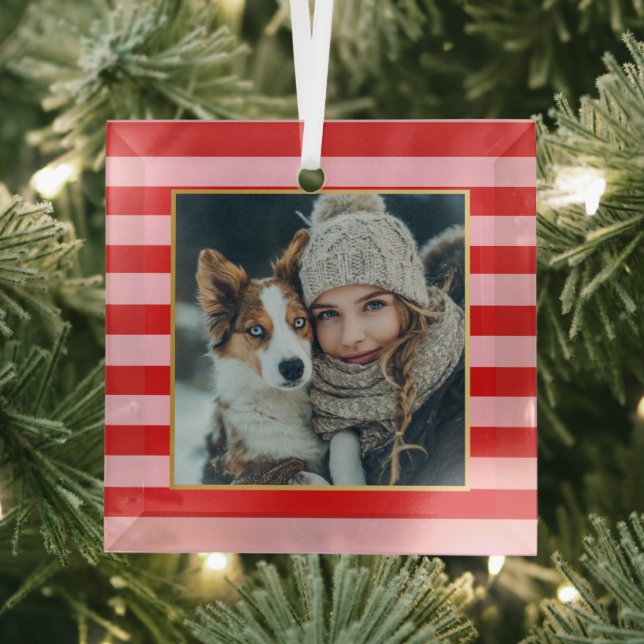 Ornement En Verre Red Pink Stripes Christmas Photo (Insitu)