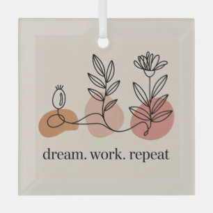 Ornement En Verre Rêver. Travailler. Répéter