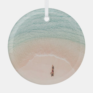 Ornement En Verre Vue Drone, Vacances Plage Rose.