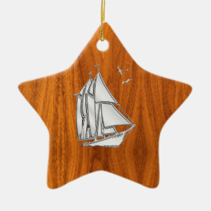 Ornement Étoile En Céramique Chromes Silver like Sailboat on Teak Veneer