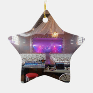 Ornement Étoile En Céramique Prêt pour un concert