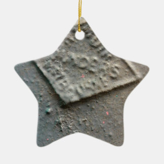 Ornement Étoile En Céramique Scellé -- Joint antique de fabricants en métal