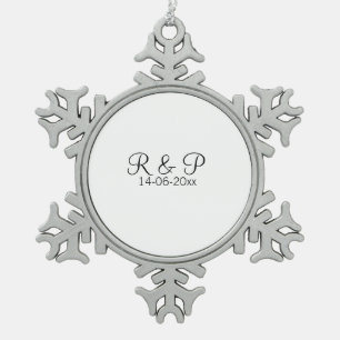 Ornement Flocon De Neige Ajouter monogramme du nom du couple ajouter date a
